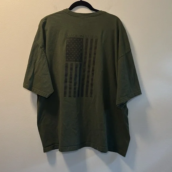 Men’s Army Green “Made in U. S. A.” American Flag Graphic Tee Sz 3XL - Picture 4 of 5